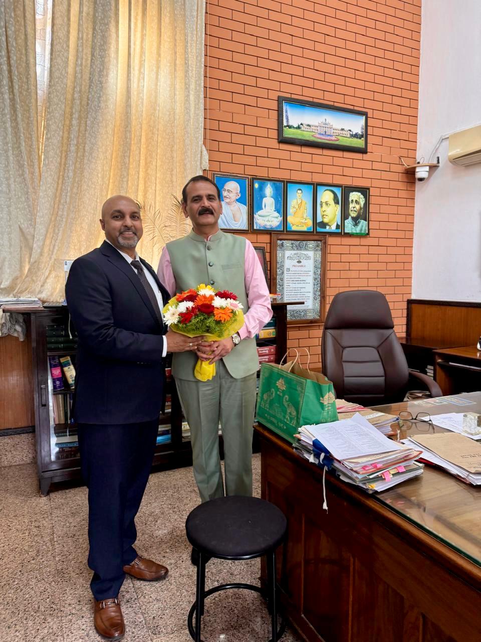 distinguished-special-lecture-by-mr-shaheen-majeed-d-litt-at-the-university-of-mysore