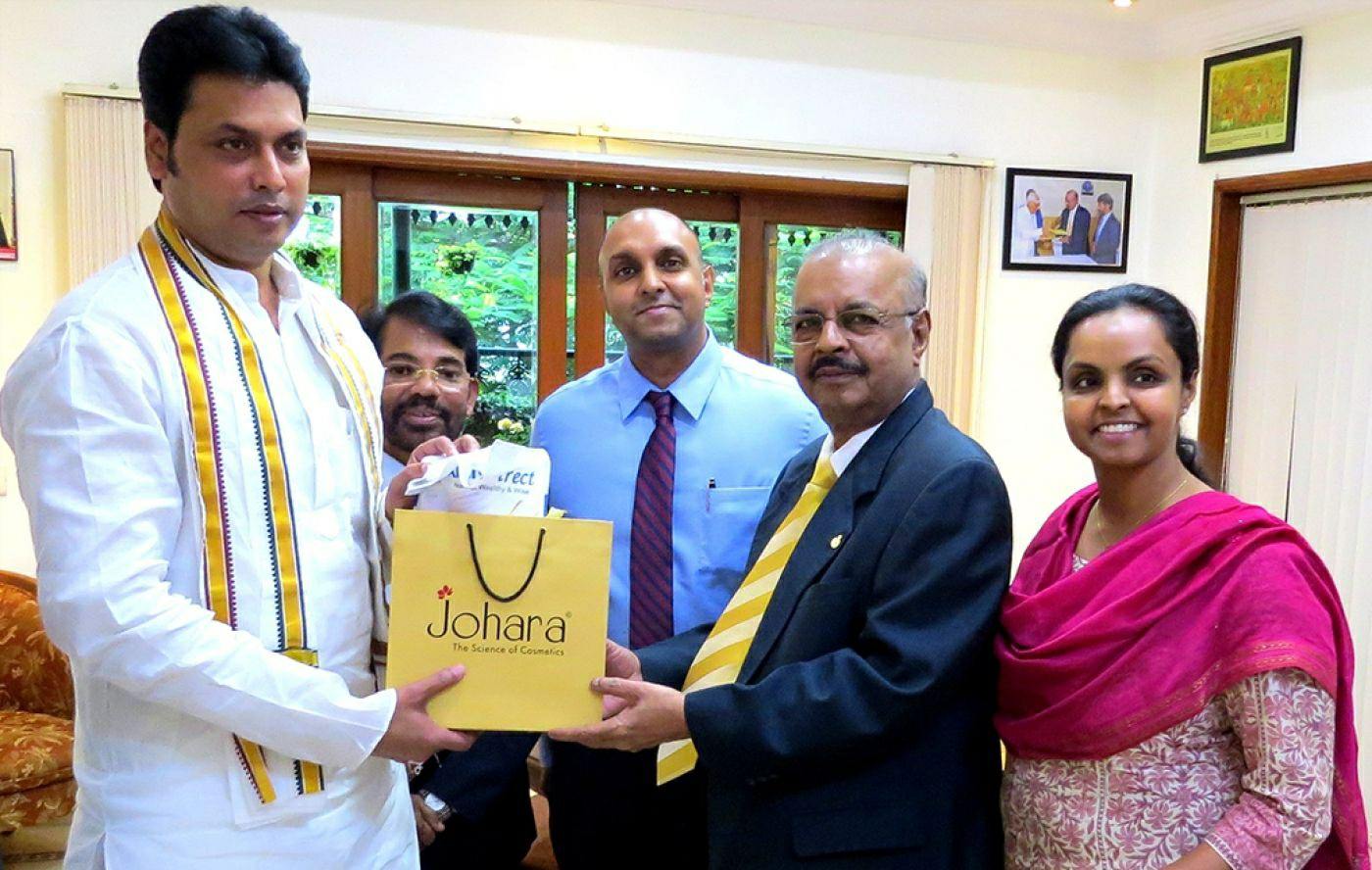 Hon'ble Chief Minister of Tripura, Shri Biplab Kumar Deb visited Sami Labs Corporate R&D center