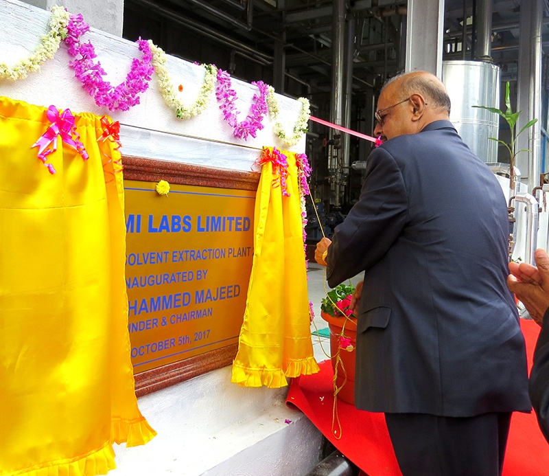 Dr. Muhammed Majeed, Founder & Chairman, Sami-Sabinsa Group inaugurates new Solvent Extraction Plant in Dobaspet, Bangalore